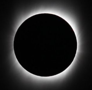 Solar_eclipse_22_July_2009_taken_by_Lutfar_Rahman_Nirjhar_from_Bangladesh